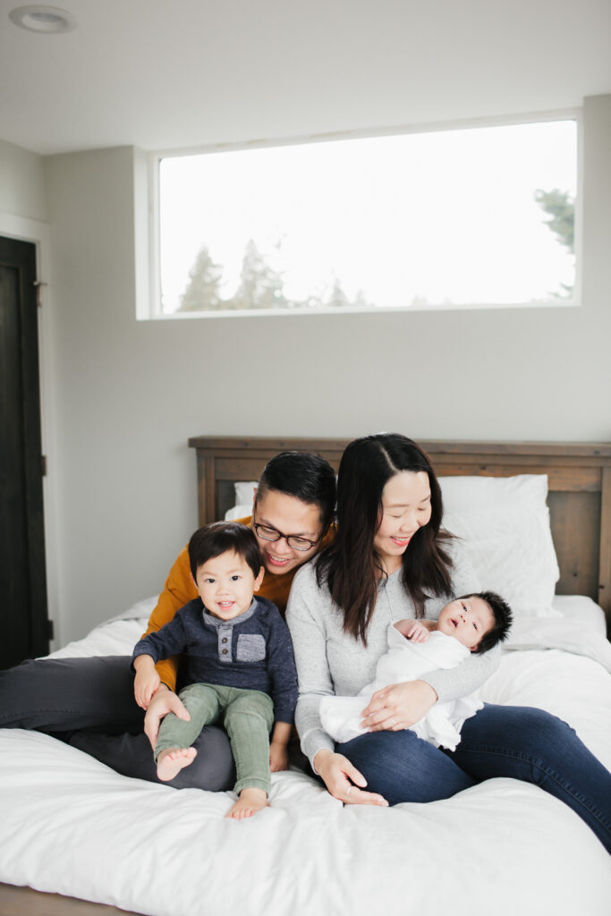 Seattle newborn photographer, Seattle newborn photography, baby, maternity, belly to baby, first year, best, top, award